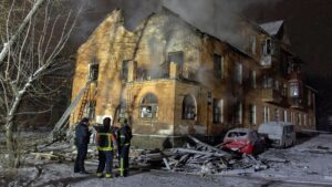 Russia Hits Ukraine with Oreshnik Hypersonic Missile, Strikes Near Poland Border